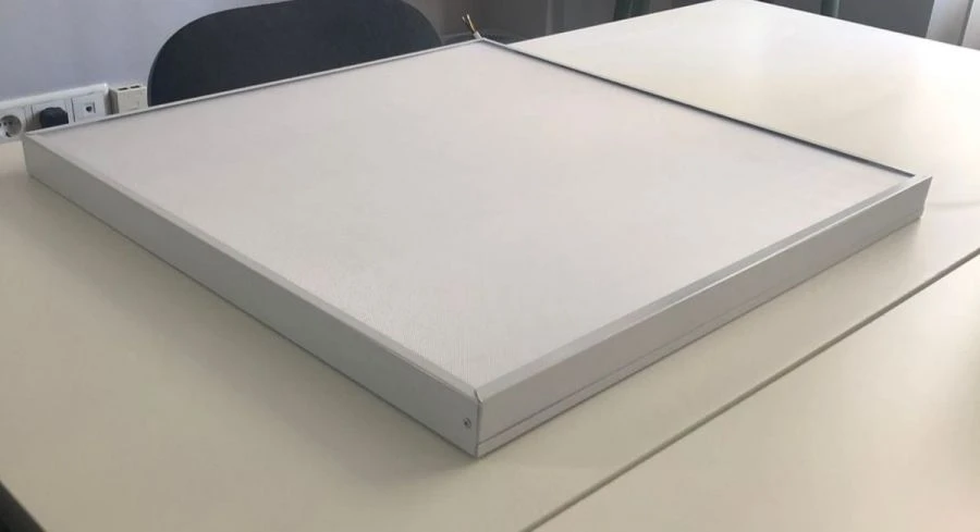 زينيت في إن ضوء السقف LED - بديل مثالي لـ LPO 4x18