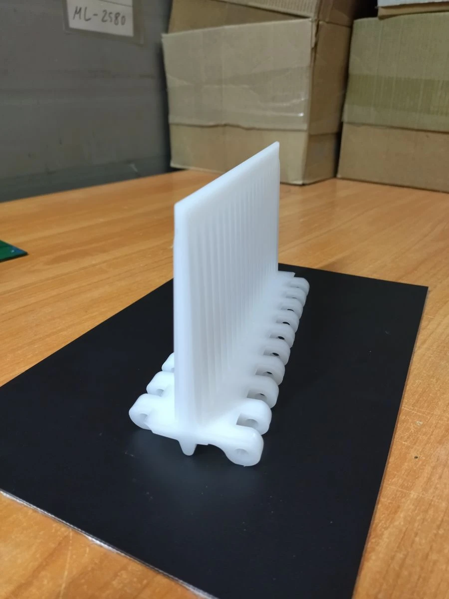 فاصل ML5088 POM لحزام النقل - ارتفاع 100 مم