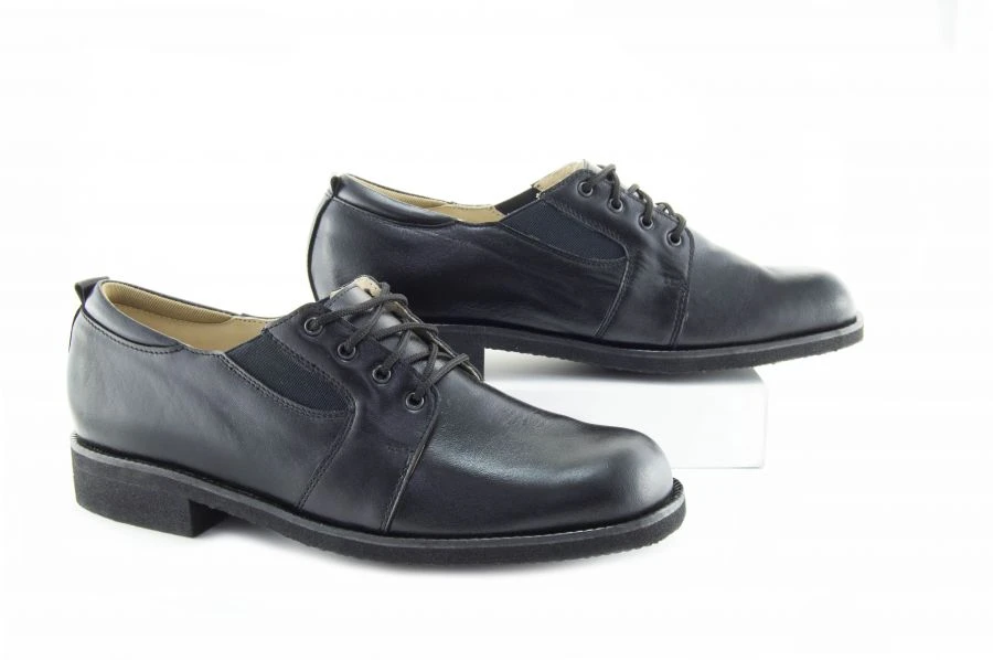 Custom Orthopedic Shoes for Prosthetic Devices - Complex Model