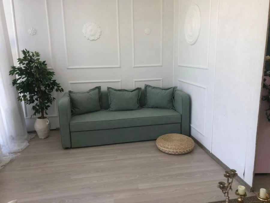 Classic Sapphire Model Sofa