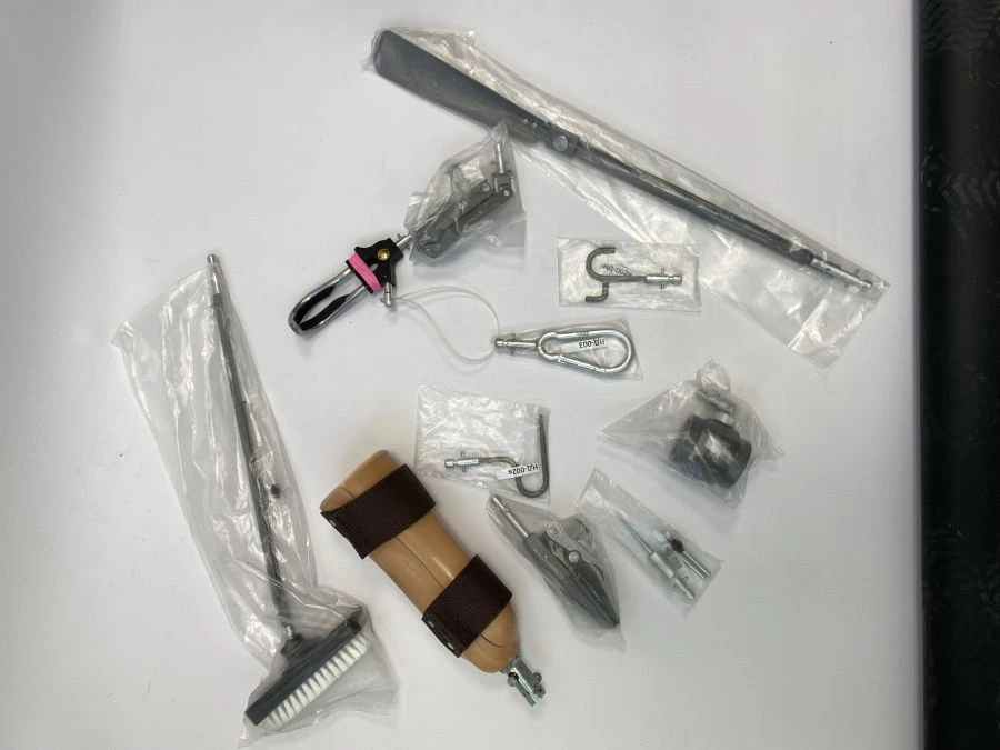 Functional Hand Prosthesis for Partial and Complete Hand Amputation