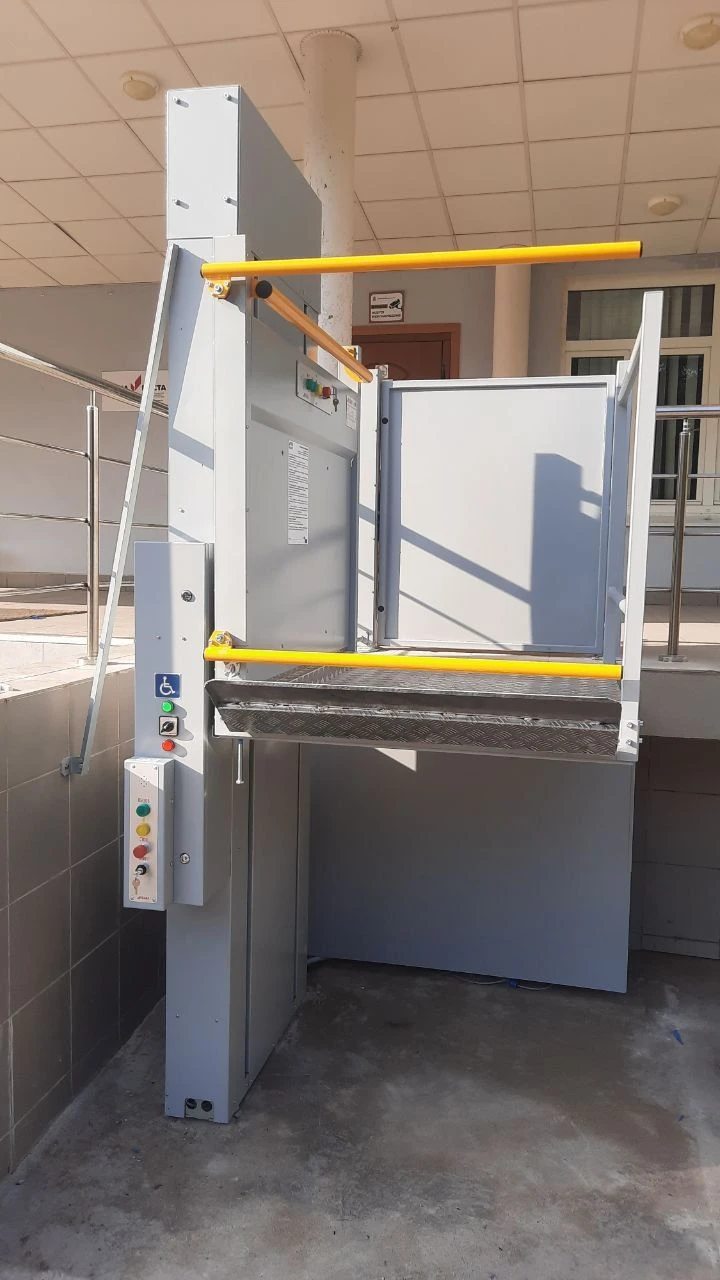 Vertical Lifting Platform for People with Limited Mobility Veara EasyLift