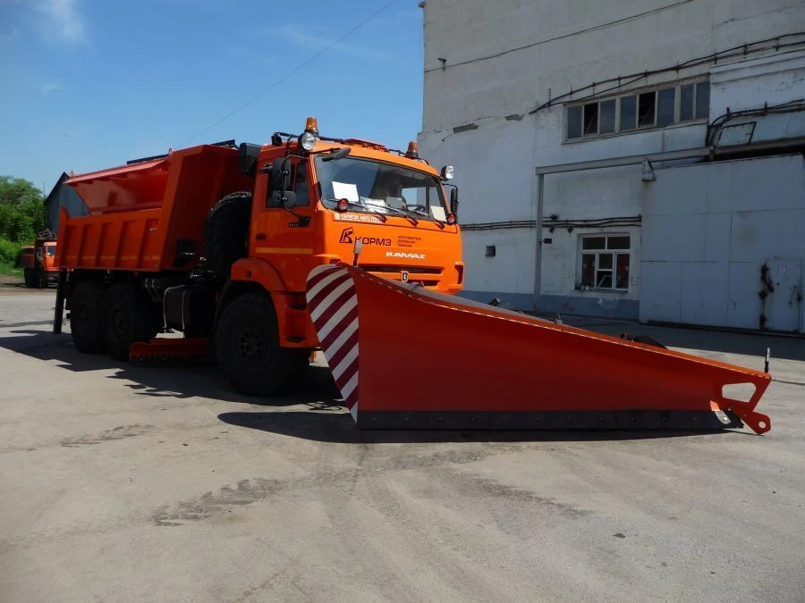 Combined Road Sweeper Machine DMK-40