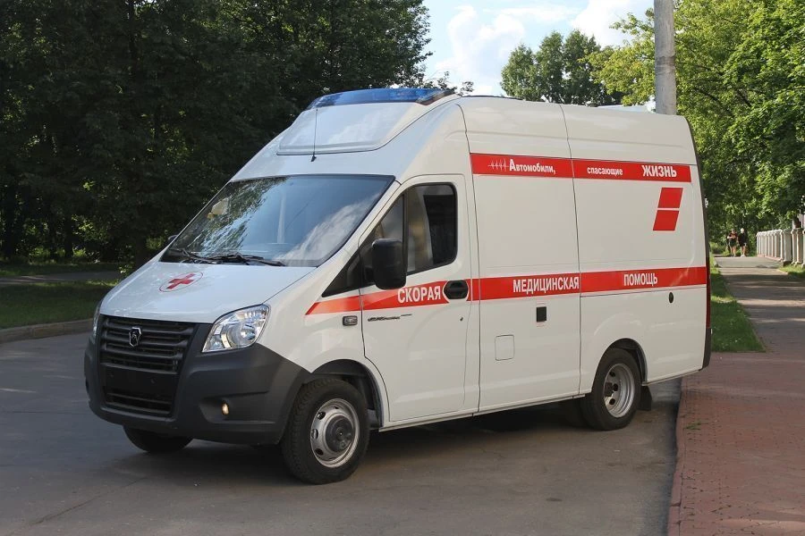 Medical Emergency Vehicles with Gasoline Engine, Type 22438, Model 22438A, 22438B, 22438C