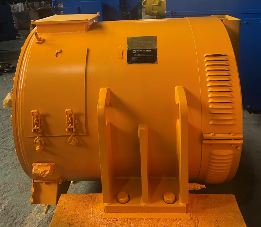Synchronous Traction Generator SGT-700 Type for Mining Trucks