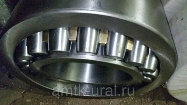 High-Capacity Spherical Double-Row Roller Bearing 3003264