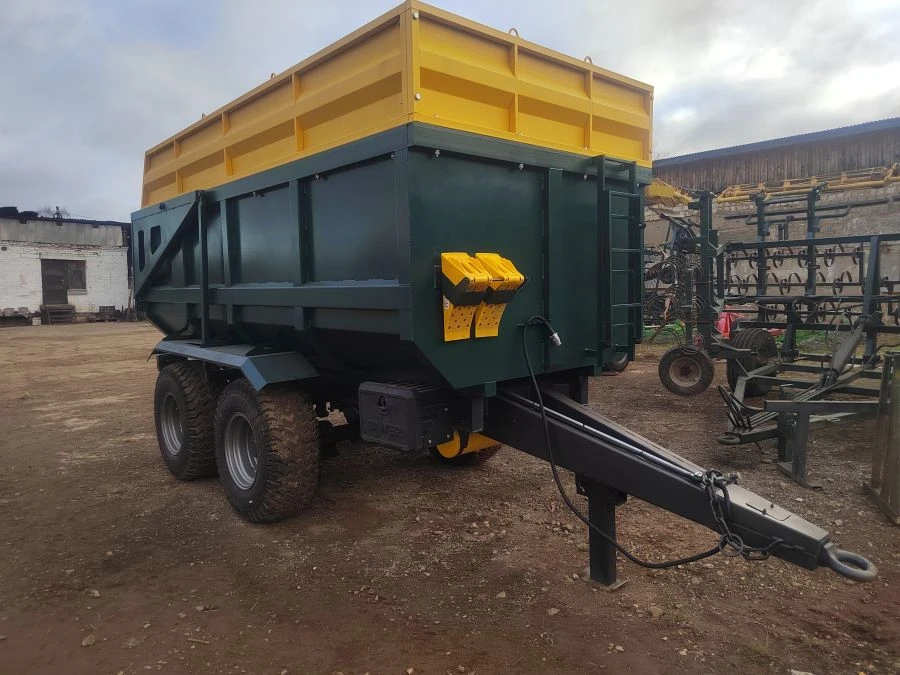 Tractor Semi-Trailer Model 9592 for Cargo Transport