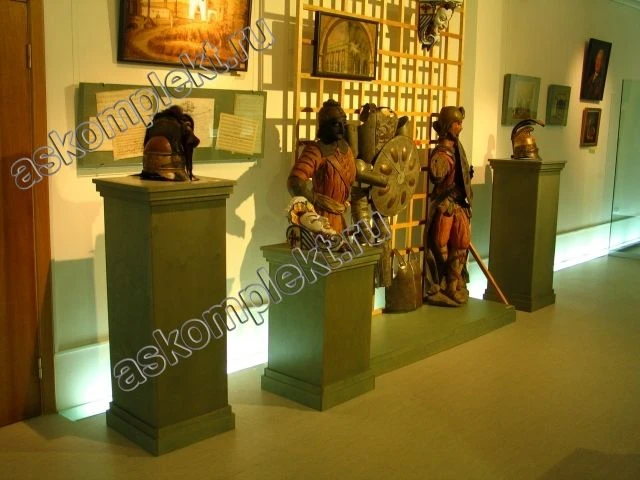 Museum Display Pedestal with Metal Frame "ASKomplekt