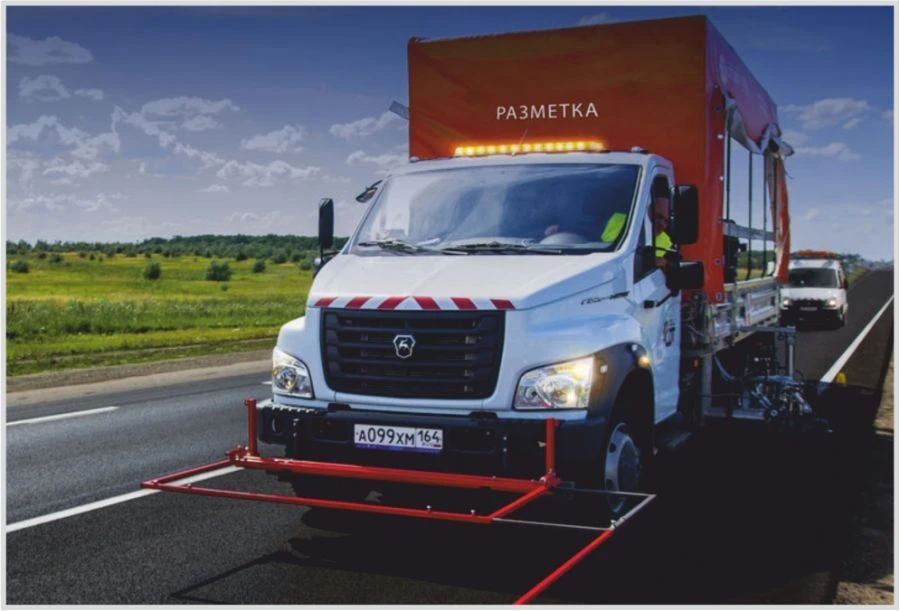 آلة تعليم البلاستيك الحراري "ستريلا-تي بي" مع خزان ساخن سعة 1000 لتر لعملية فعالة C41R13