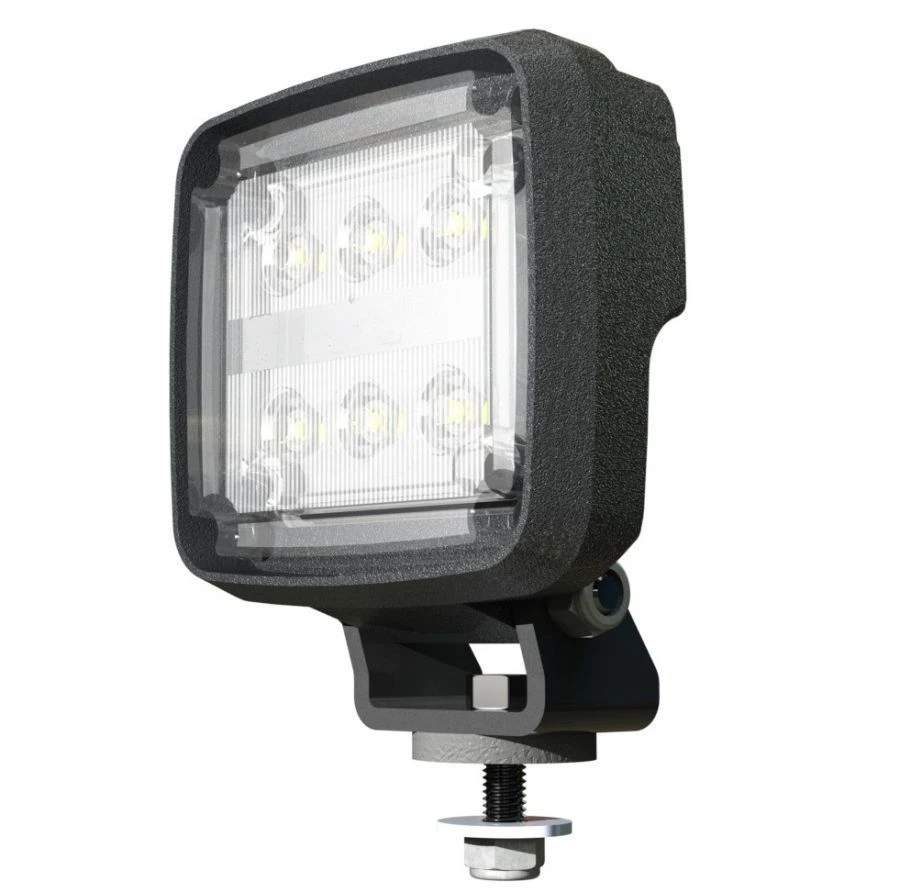 Compact Work Light for Agricultural and Towing Equipment ZERERA TR612 LED