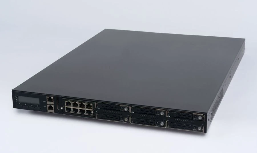 UserGate LogAnalyzer E14 Hardware Platform