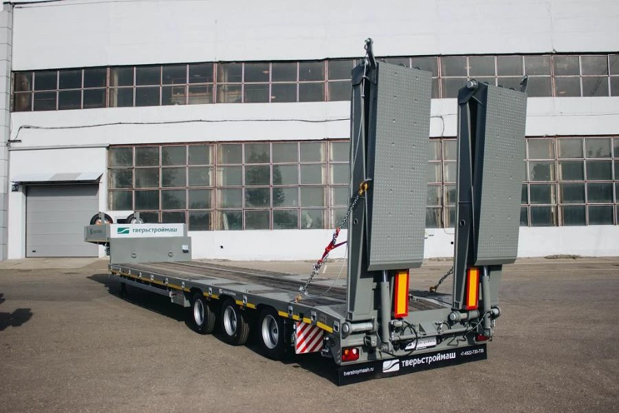 Specialized Heavy-Duty Semi-Trailer TverstroyMash 993931 Modification 0022