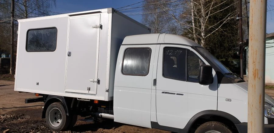 Commercial Truck with Gasoline Engine, Model 2787 Modification 278819B