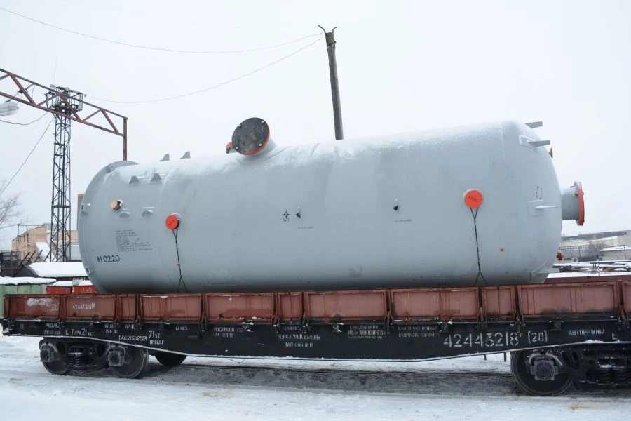 Liquid-Gas Separator for Low Temperature Separation, Model B-208