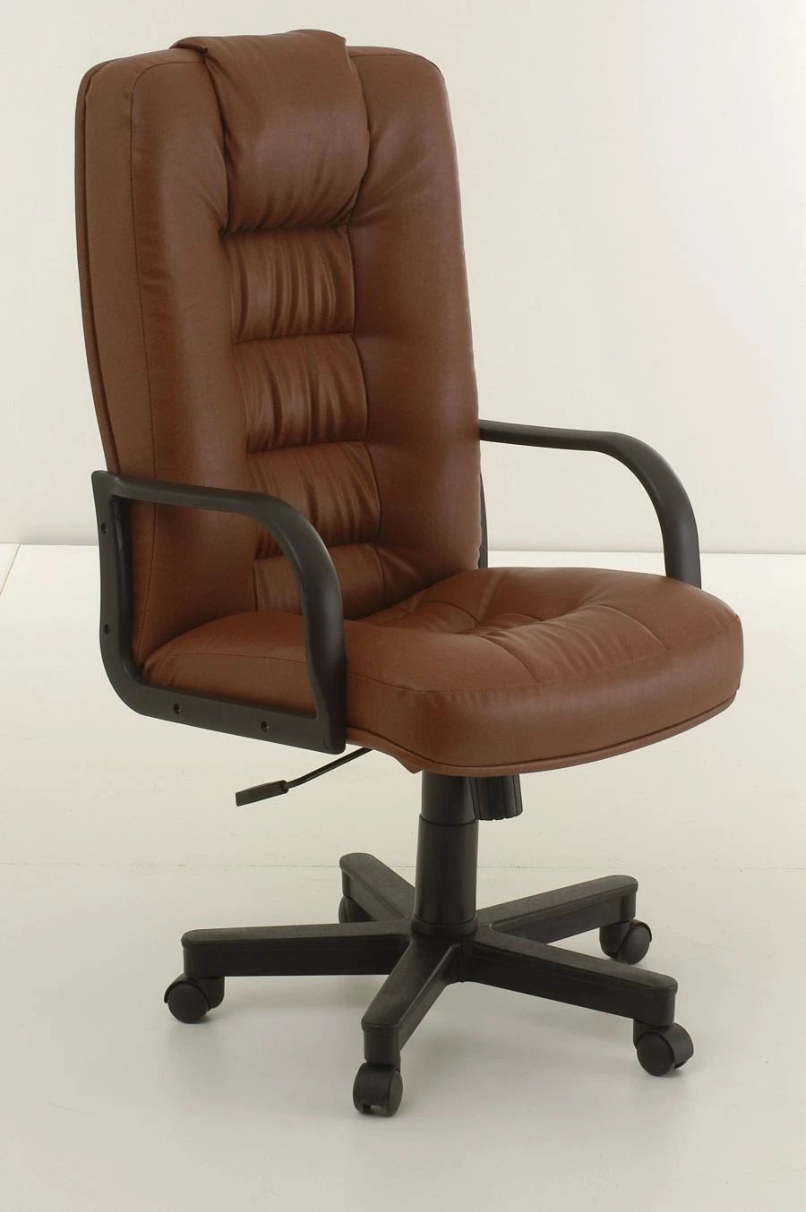 Fortuna Armchair - Modern Comfortable Seating
