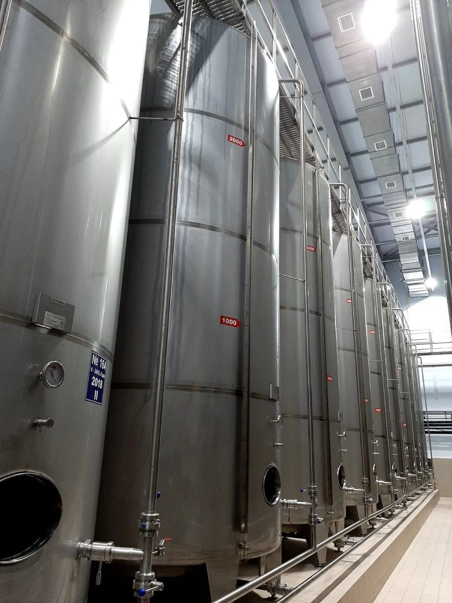 Stainless Steel Storage Tanks for Food Liquids