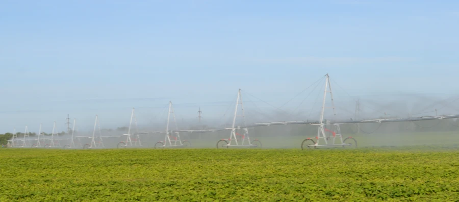 ماكينة الري الدائرية ذات الضغط المنخفض "كورت" DMUM-14A-392