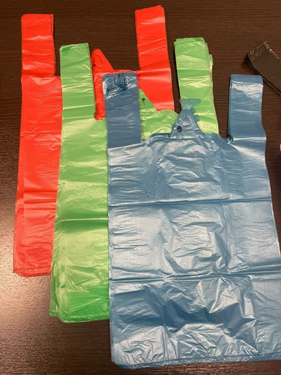 Colored T-Shirt Bag Without Print, 4 g, 11 µm, 27+(2*7)*49 cm