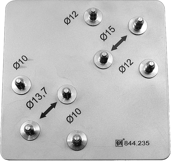 Surgical Mounting Platform for Spinal Treatment, Article 844.235
