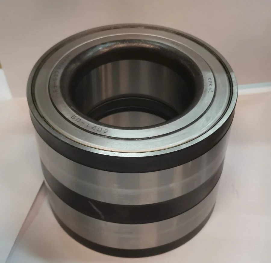 Two-Row Tapered Roller Bearing with Polyamide Separator 6U-537718EKM