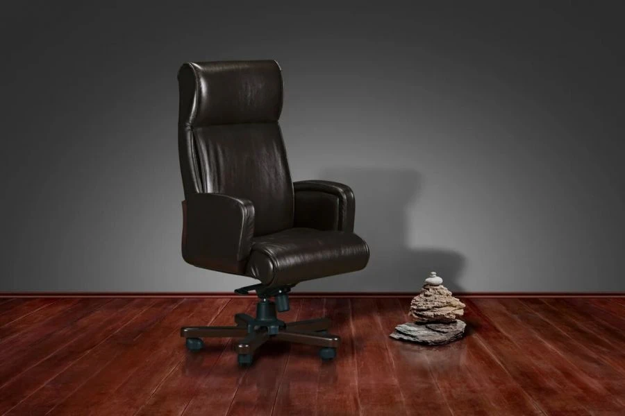 Modigliani Armchair - Elegant Comfort and Style