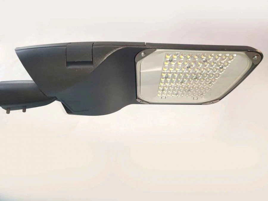 مصباح الشارع LED من سلسلة GALAD ويف M (40 - 150)