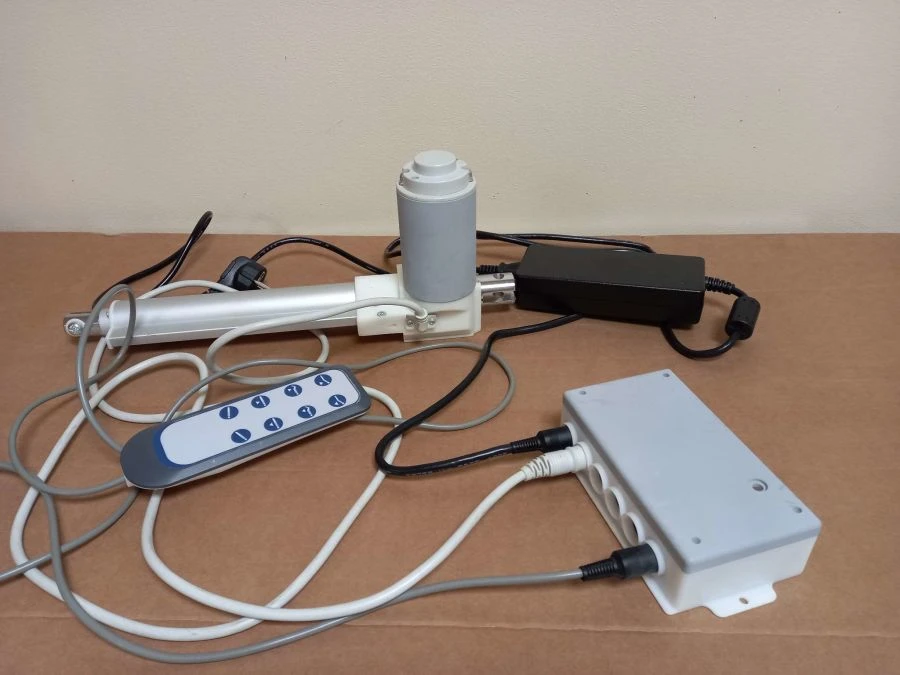 وحدة التحكم للمعدات الطبية متعددة الوظائف SCTL.UUMO-1.00.000