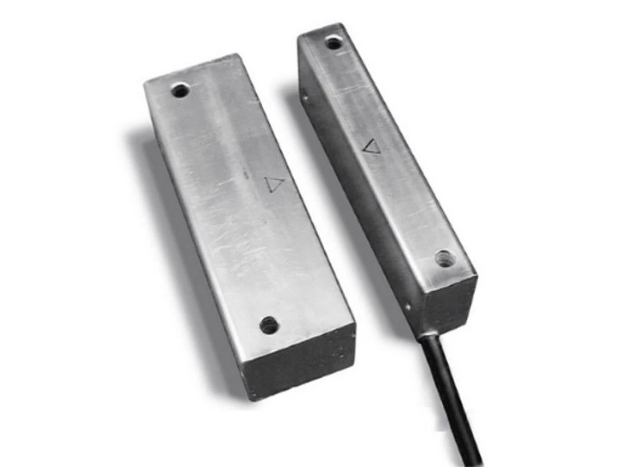 Magnetic Contact Security Sensors for Unauthorized Entry - IO102-26 "Nerzhaveika