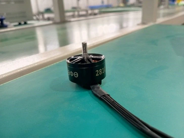 محركات كهربائية ثلاثية الطور بدون فرش نوع 2810