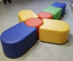 بوف قياسي مع إطار من الخشب المضغوط