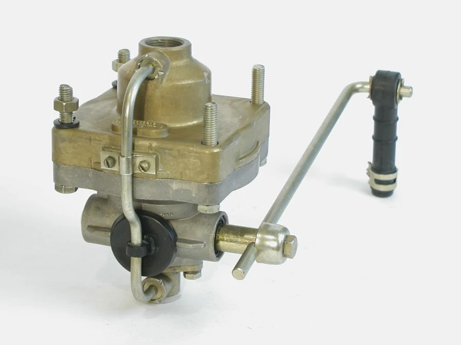 Brake Force Regulator for Pneumatic Systems 100-3533010-10