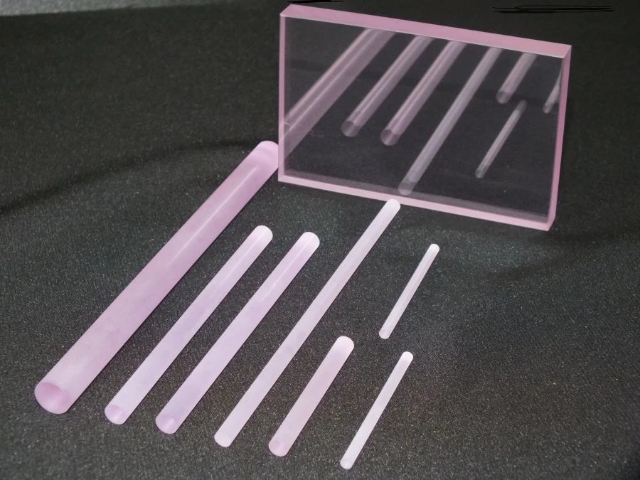 عنصر ليزر نشط مكون من جرانيت الألومنيوم المعزز بالنيوديميوم