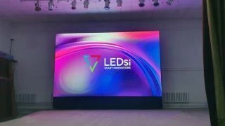 شاشة LED داخلية لعرض النصوص والرسوميات - LEDsi LED ISR P3.33