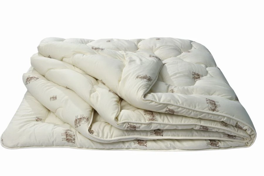 Cotton Quilted Blanket with Synthetic and Blended Fill