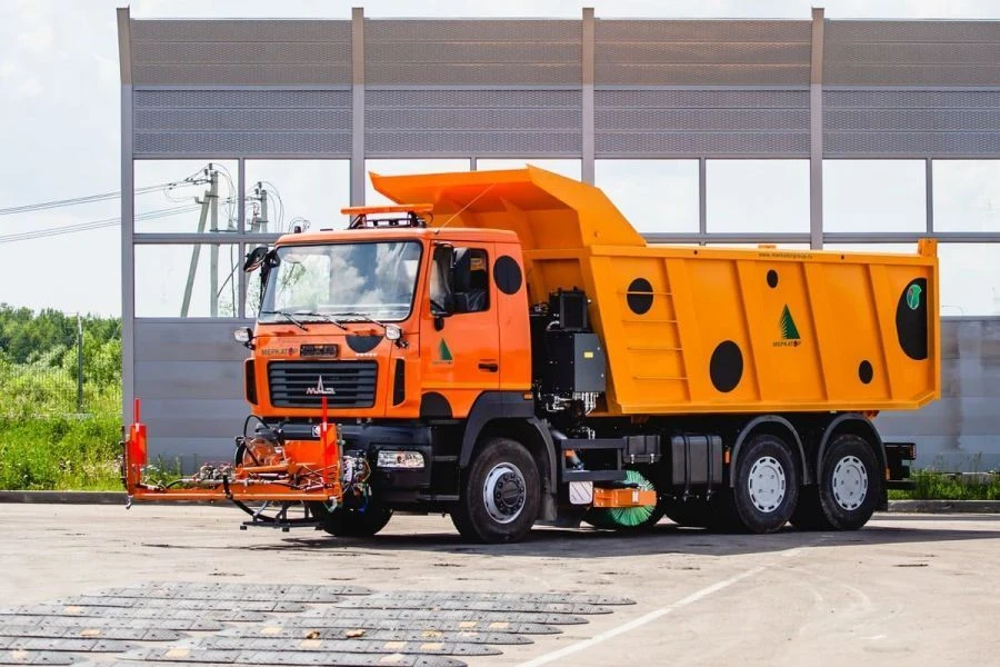 ED600AM3 Combined Road Machine for Year-Round Road Maintenance