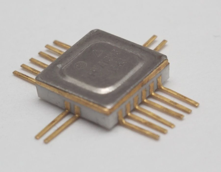 Microcircuit 521??401 C (nickel)
