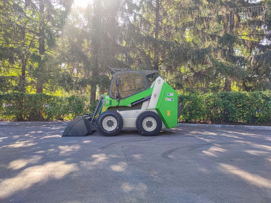 UKME-1200 Electric Mini Loader Compact Utility Vehicle
