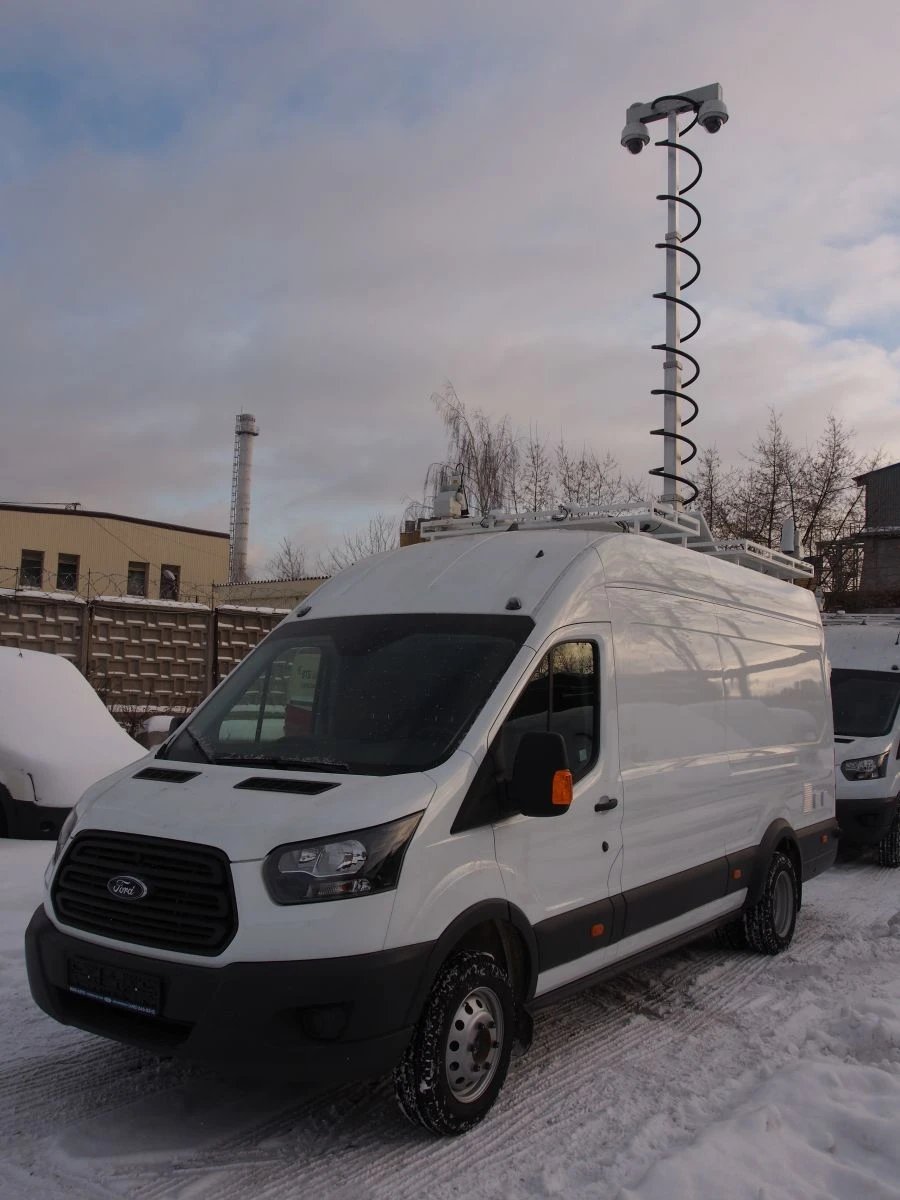 سيارة خاصة "مجمع متحرك" على أساس Ford FCD 310