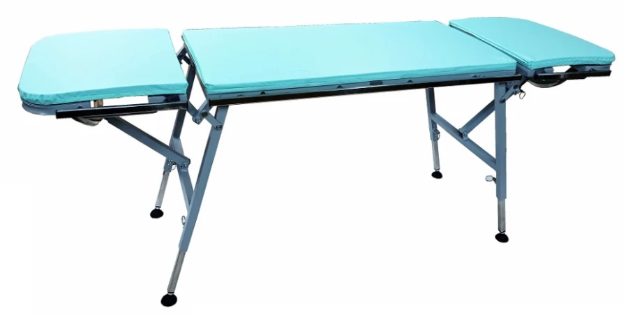 طاولة فحص طبية قابلة للطي مع ملحقات، نموذج TU 32.50.30-009-09442403-2023، خيار طاولة الضماد