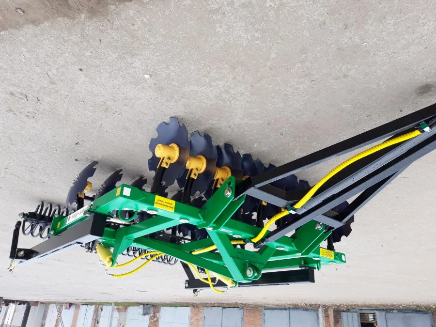 محراث ديسك مقطورة 2.7 متر مع الأسطوانة - نموذج 2.7×2ب