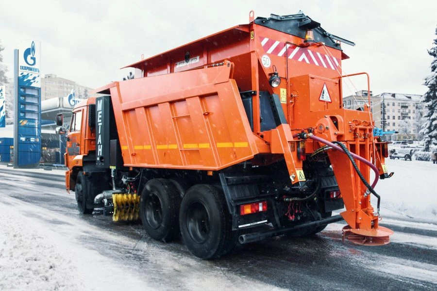 Universal Road Sweeping Machine MKDU-2GM