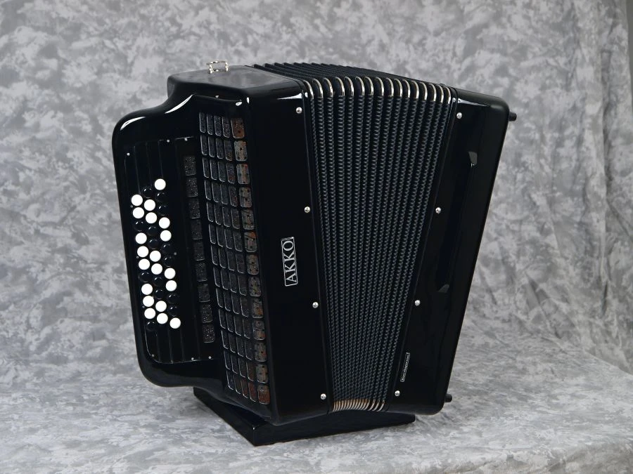 Orchestral Bayan Akkо "Bass-Baritone