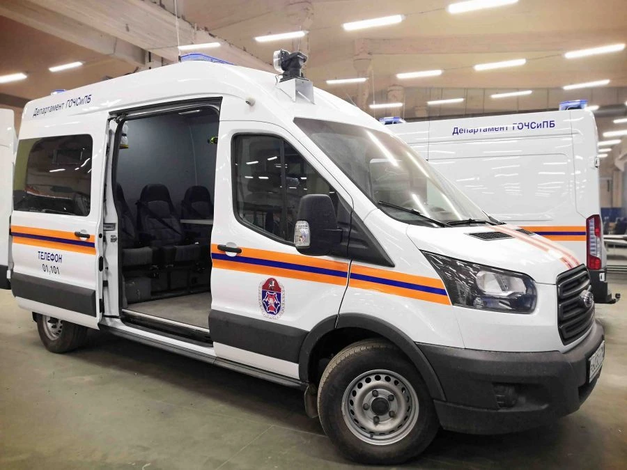 Special Command Vehicle based on Ford FCD 350