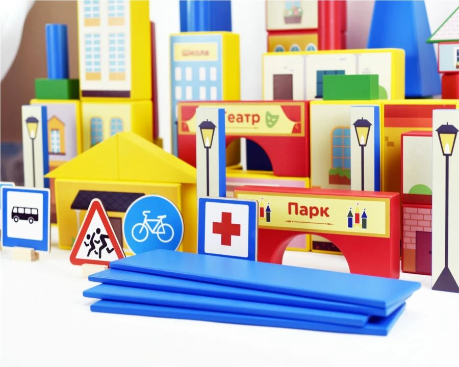 Wooden Hollow Floor Constructor for Kids - CITY