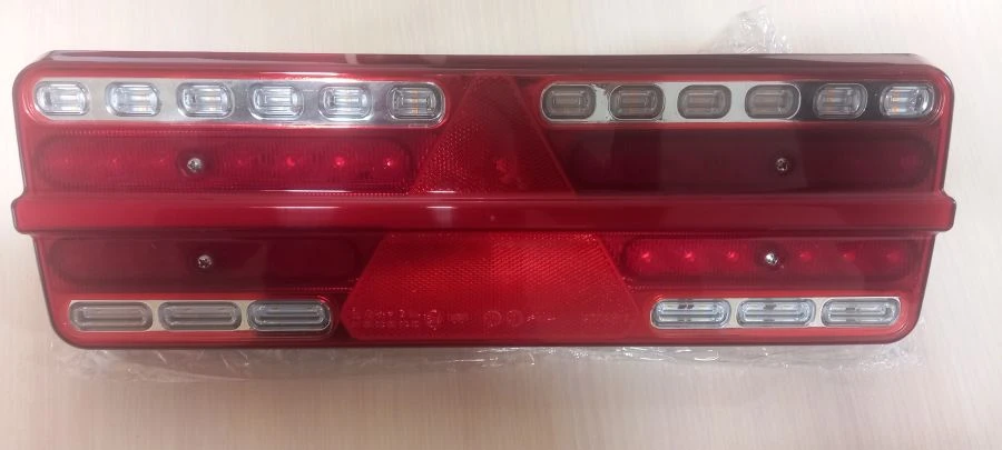 Multi-Functional Rear Light for Vehicles and Trailers A.3776.005