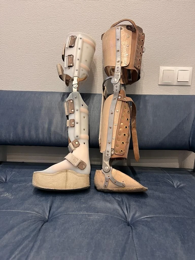 Full Leg Device with Electromagnetic Knee Joint or Pneumatic Module