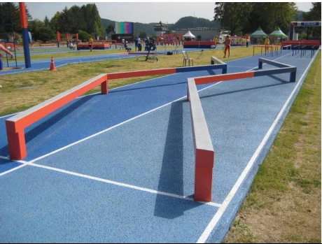 Curved Balance Beam Element for Physical Education