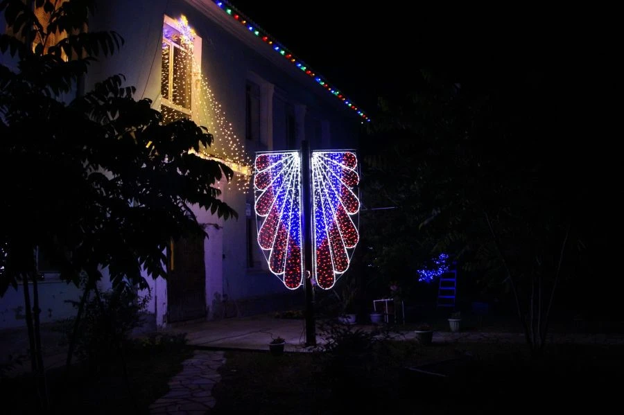 مصباح LED زينة "دوبيست" - بانل LED مركب على الحائط