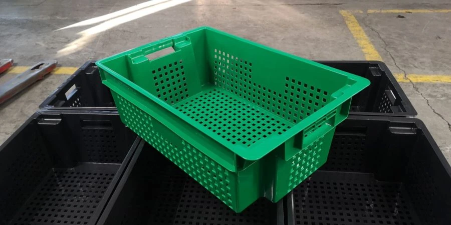 Perforated Plastic Box No. 25