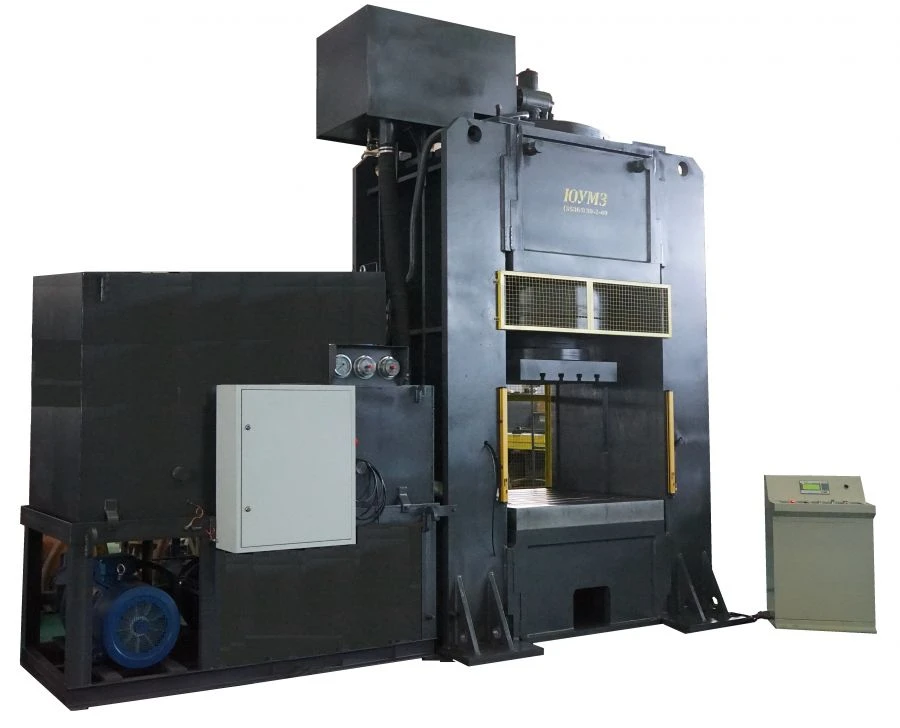 Hydraulic press for plastics model DG2440